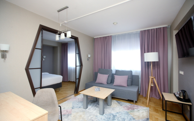 AZIMUT Novosibirsk Hotel
