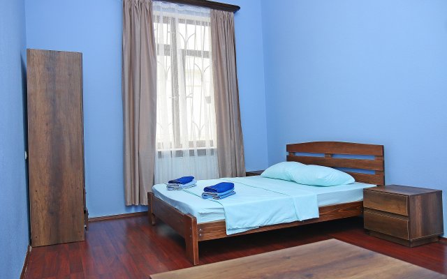 Ot Russkoj Sluzhbyi Servisa Guest House