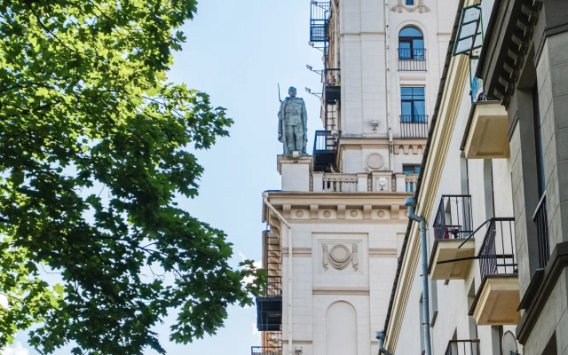 S kruglosutochnym Zaseleniyem 24/7 Apartments