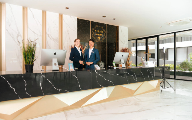 Wekata Luxury Hotel