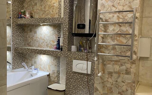Na Komsomolskoy 25b Flat