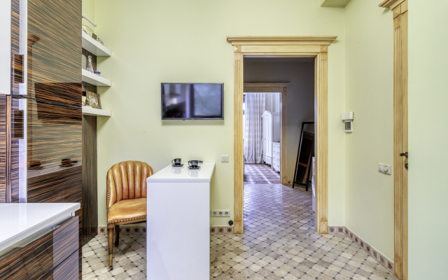 Апартаменты Превосходная квартира у парка Горького