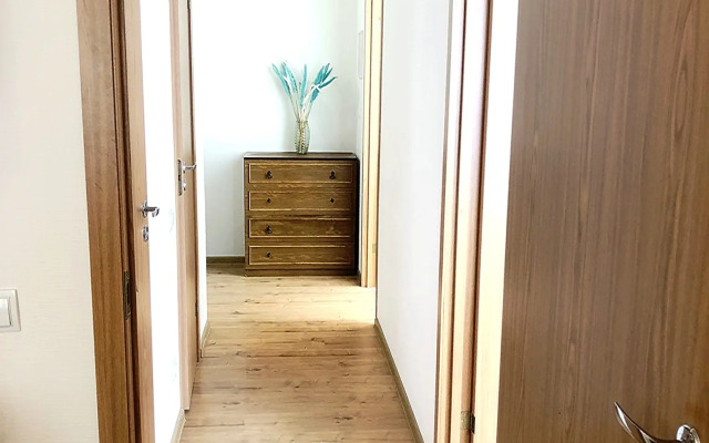 Na Ulitse Sevastyyanova 30/2 Flat