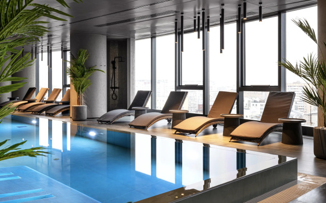 Отель Radisson Blu Olympiyskiy Hotel, Moscow