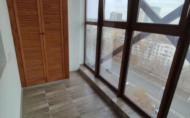 Апартаменты с Балконом и Видом на Город на Ленина 59Р