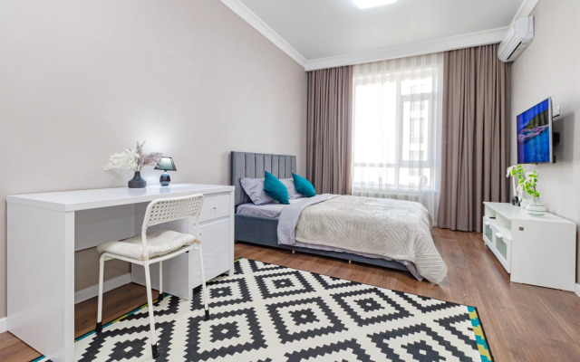Apartments Svetlye V Tsentre Ryadom S Botanicheskim Sadom
