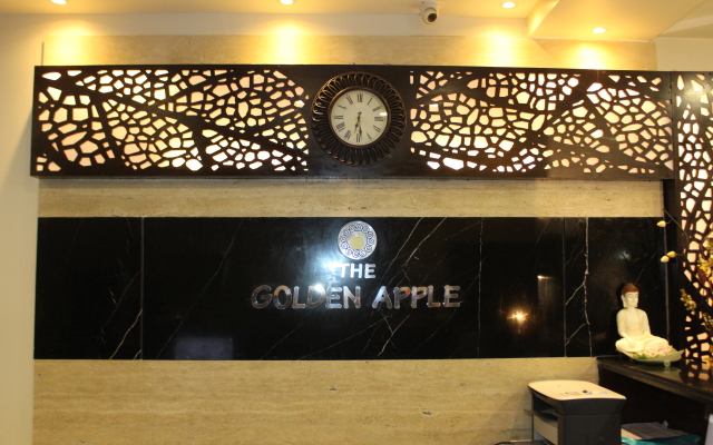 The Golden Apple Hotel