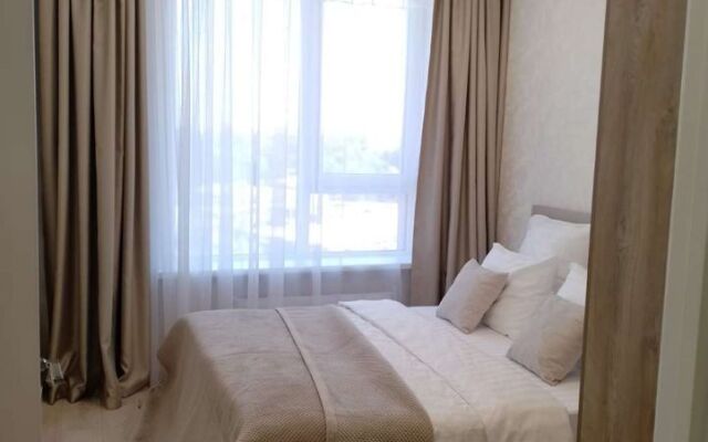 Na Bekhtereva 2B Flat