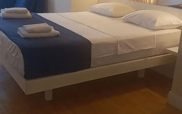 Vip Apart 2 Rooms Apartments