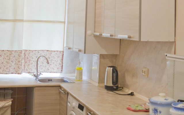 U Solodezhni Flat