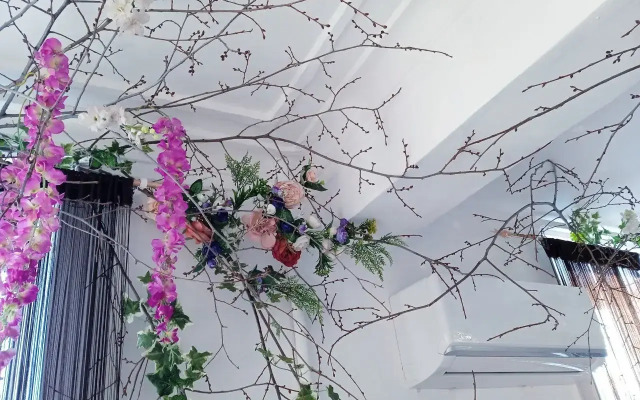 Квартира Студия с авторским декором Сказочный лес в красивом доме