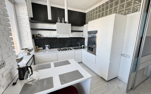 Апартаменты Apartment with Jacuzzi in the Center