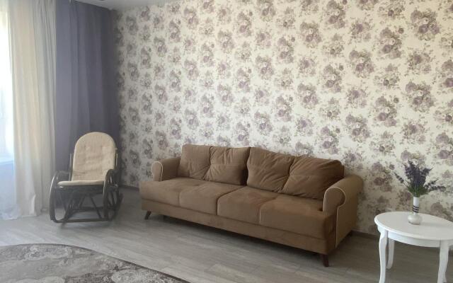 Na Pogranichnoy 6 Flat