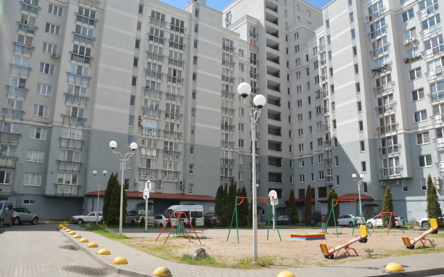 Gostevye Kvartiry S Vidom Na Reku Apartments