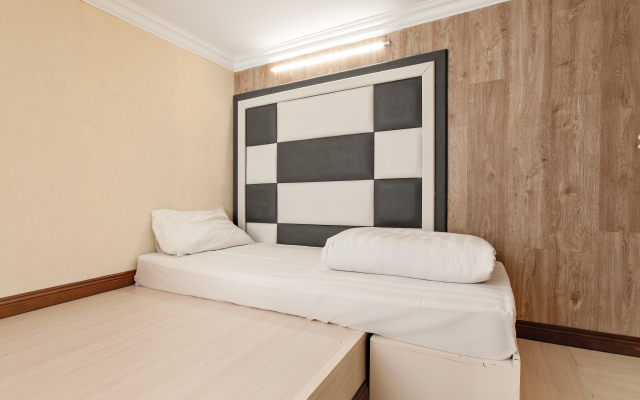 Shodnenskaya Crocuss Mini-Hotel