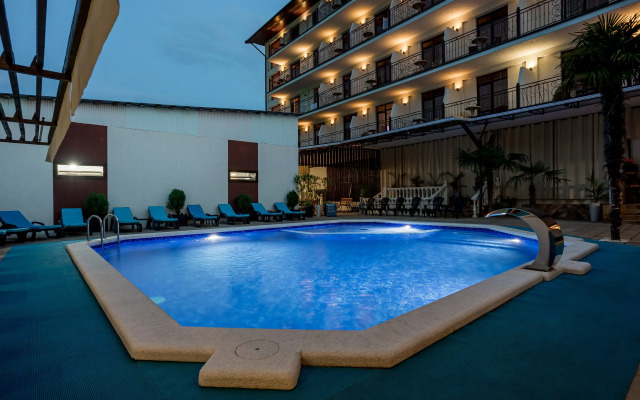 Laura Sochi Guest House