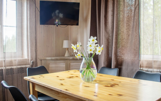 Kottedzh Lesnoy Guest House