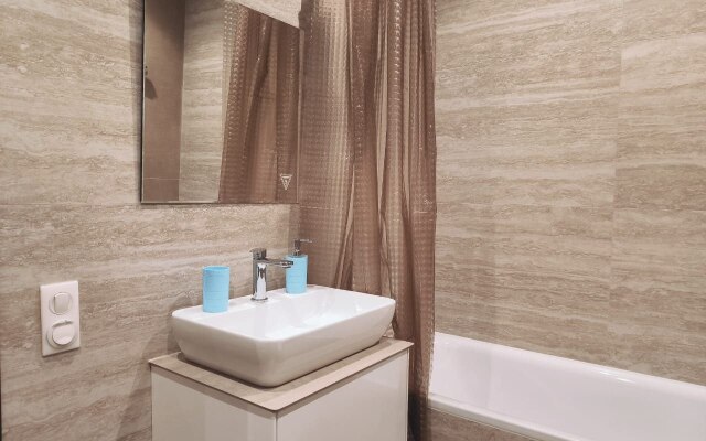 Biznes-apartamenty Lora Home na Nagornoy Apartments