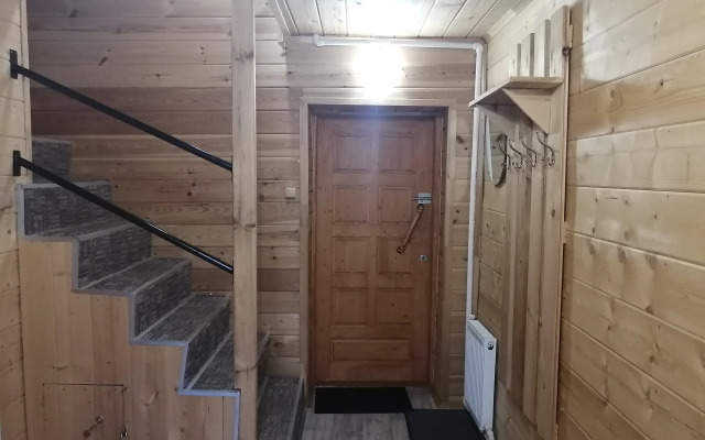 Частный дом у Яблоньки