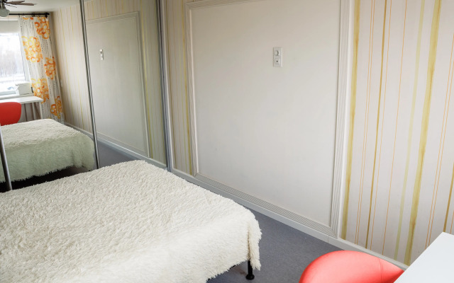 S Vidom Na Nizhegorodskuyu Yarmarku Flat