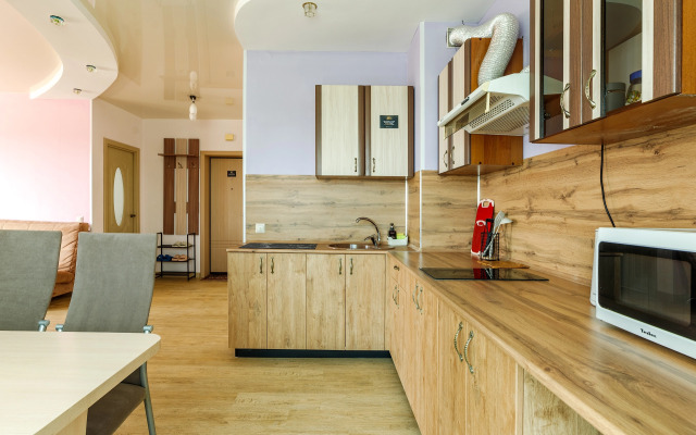 PrezentHaus Na Maksima Gor'kogo 28 Flat