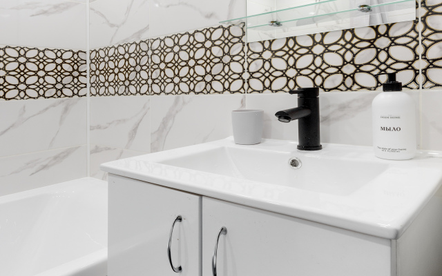 Dvukhurovnevye Apartamenty Na Bumazhnaya Dom 20 Apartments