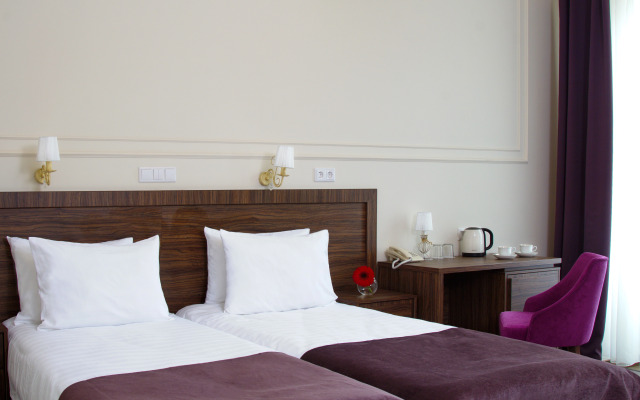 Zolotoy Vek Hotel
