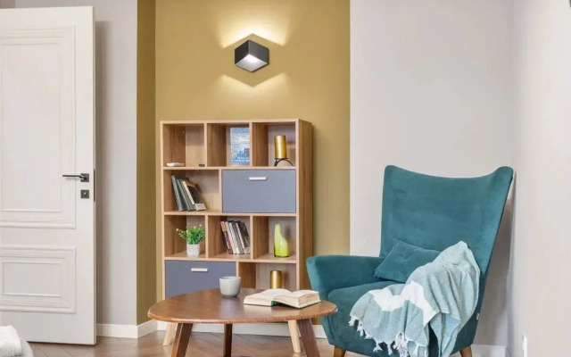 Апартаменты AURA на Бородинской