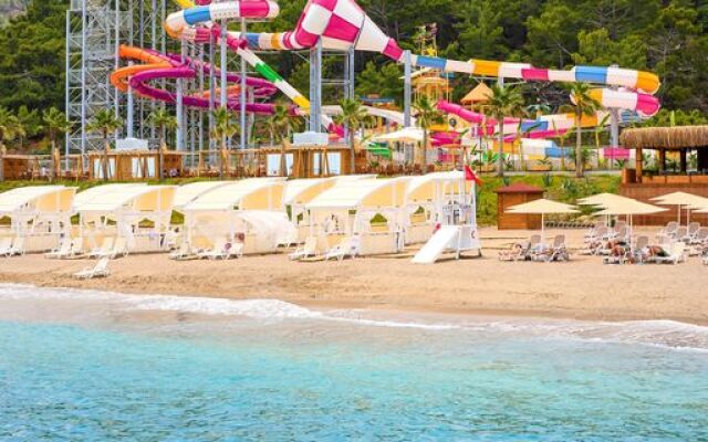 Mövenpick Antalya Tekirova Resort