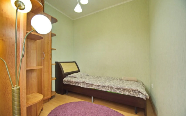 Апартаменты Апартон на Независимости 52