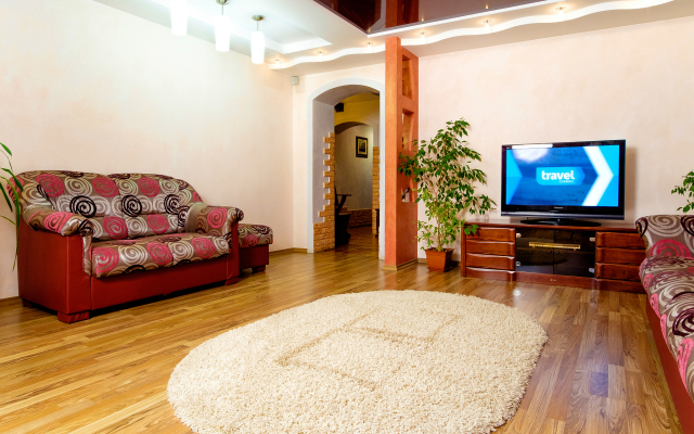 Mirazh Apartments