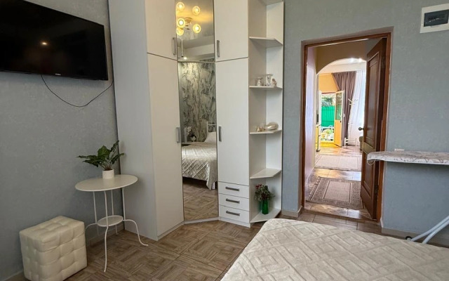 Zhemchuzhina u Morya Guest House