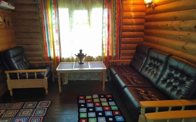 Частный дом Дом 150 кв. м. на берегу озера Укшозеро