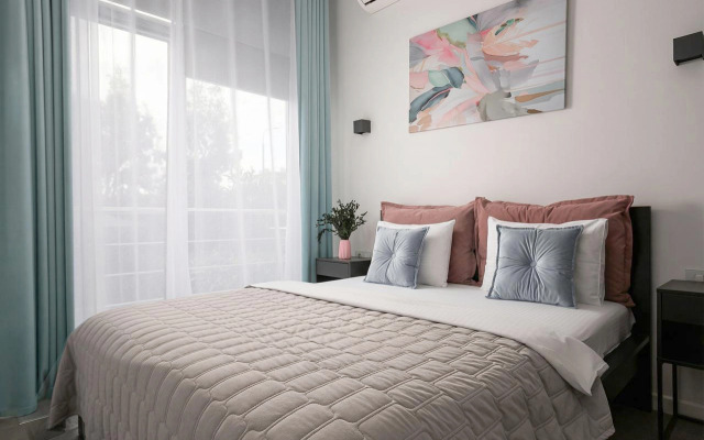 Апартаменты Sirius rent трехкомнатные с террасой