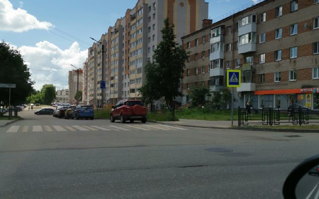 Апартаменты on Yunnatov Lane