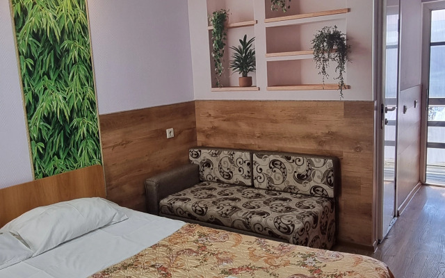 U Plyazha Guest House