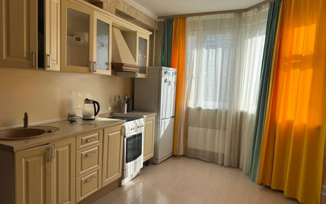 Апартаменты Molodezhnaya 74