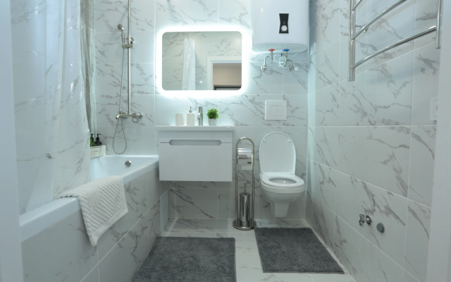 Apartamenty "atmosfera" Kvartira S Dizaynerskim Remontom