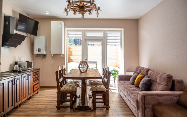 Вилла Семейная с Видом на Горы в Терсколе от Квартирукинг