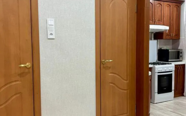 Na Bulvare Yunosti 9 Flat