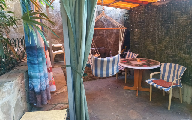 Studiia v TSentre u Moria Flat