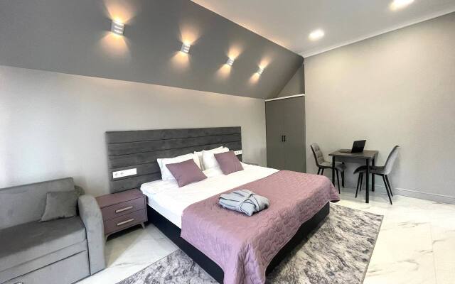 Частный дом Apartburo Grey House