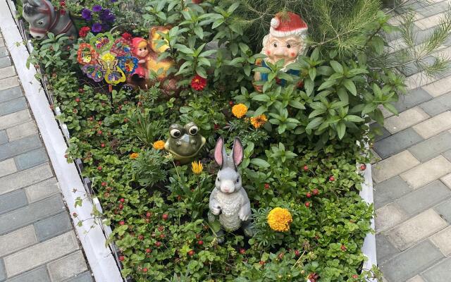 Na Belinskogo Guest House