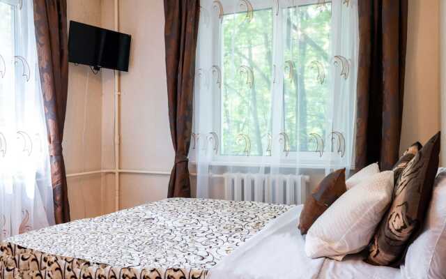 Natali  Apartments U Metro Chertanovskaya ryadom s fytbolnoy shkoloi