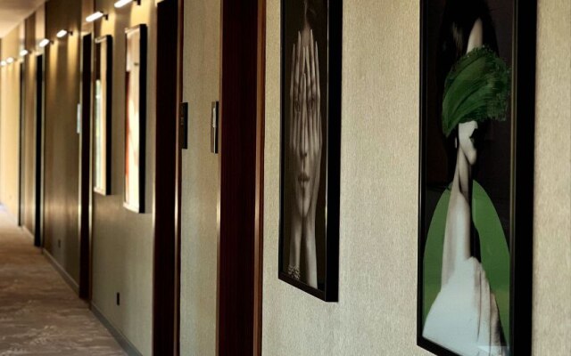 Hotel Riviera Hotel