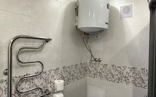 V ZHK Vidnyj Solnce Vstayot k Obedu Apartments