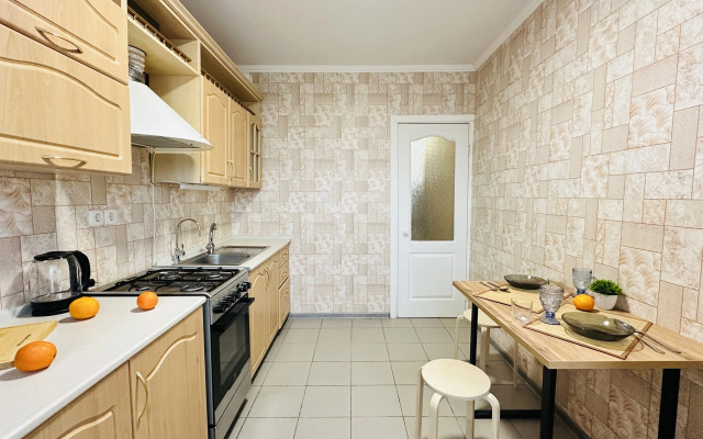 Uyutnaya Odnokomnatnaya Nedaleko Ot Trk Planeta Flat