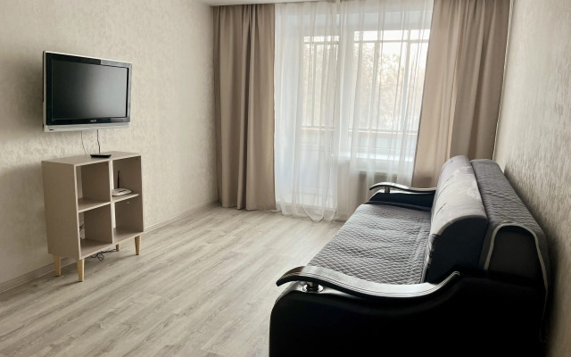 V Tsentre Goroda Flat