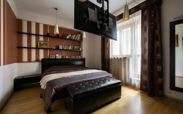 Квартира SpbMain СпбМэйн на наб. реки Карповки