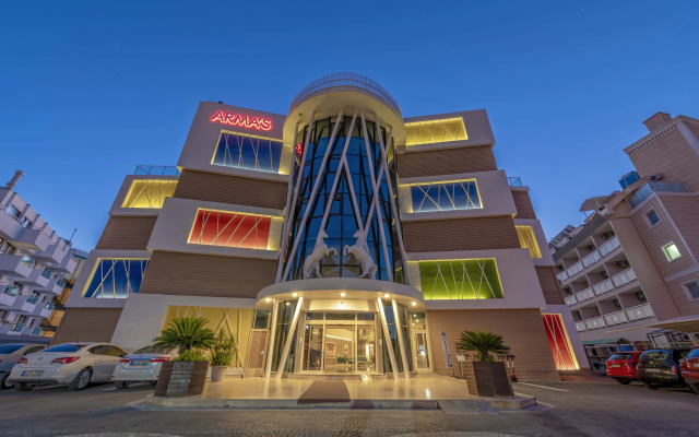 Armas Beach Hotel